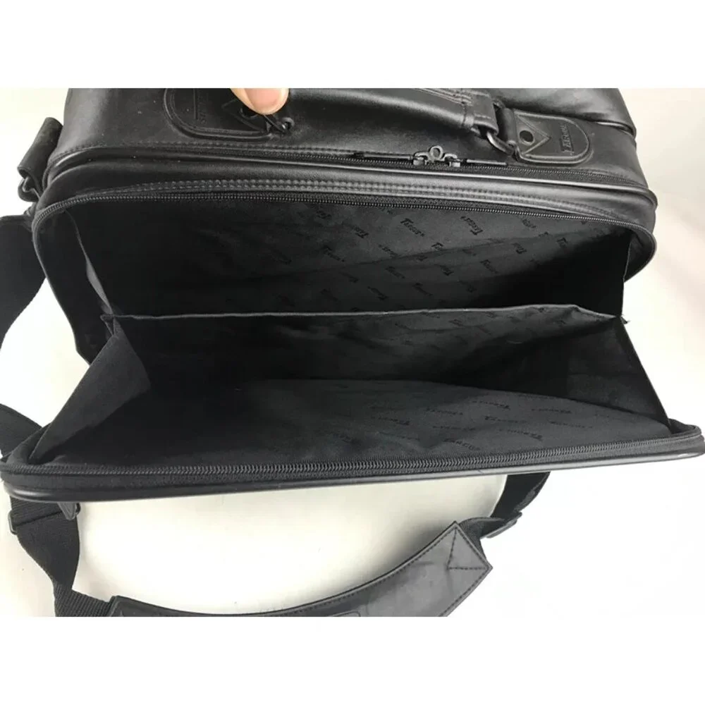 Targus OCU2‎ Shoulder/Messenger Bag Black Padded Detachable Adjustable Strap